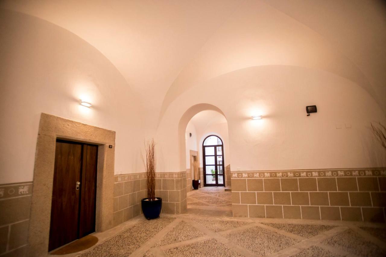 Md Casa Palacio Munoz Chaves Siglo XVIII Caces Exteriér fotografie