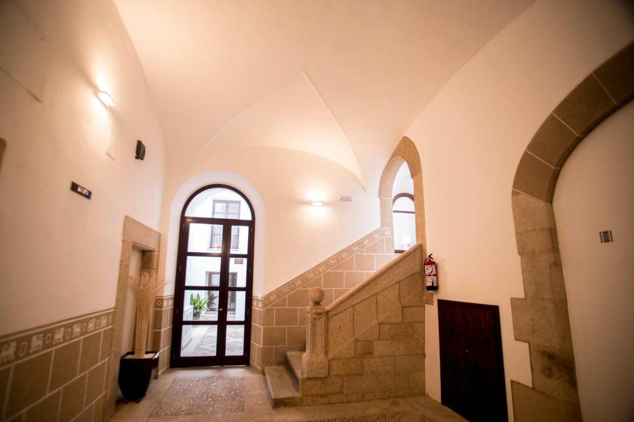 Md Casa Palacio Munoz Chaves Siglo XVIII Caces Exteriér fotografie